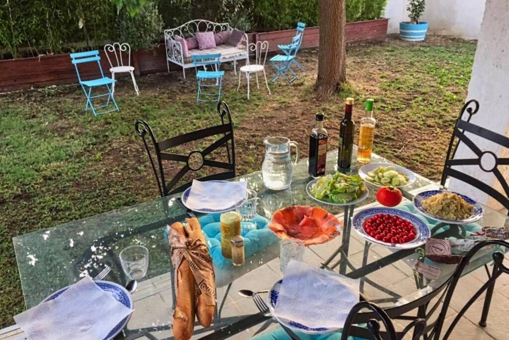 Villa Calme, Climatisee, Piscine, A 2 Pas Du Centre Л'Іль-сюр-ла-Сорг Екстер'єр фото